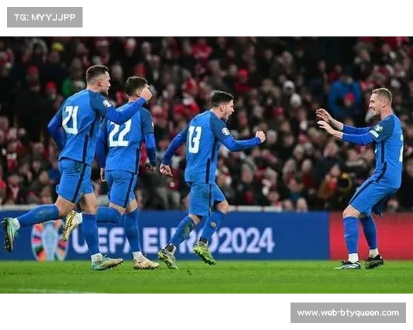 斯洛文尼亚主场回暖,科索沃进攻连续哑火 斯洛文尼亚主场回暖,科索沃进攻连续哑火